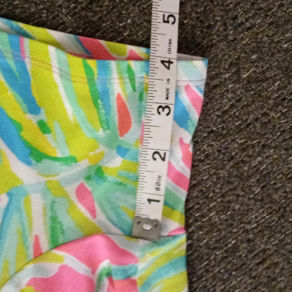 🆕 🌴HTF Lilly Pulitzer🌴 - Madilyn Romper - Picture 15 of 16